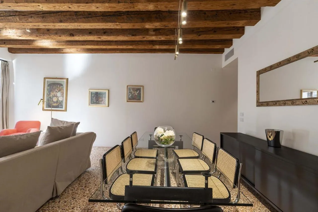 Sensale Apartment Venice